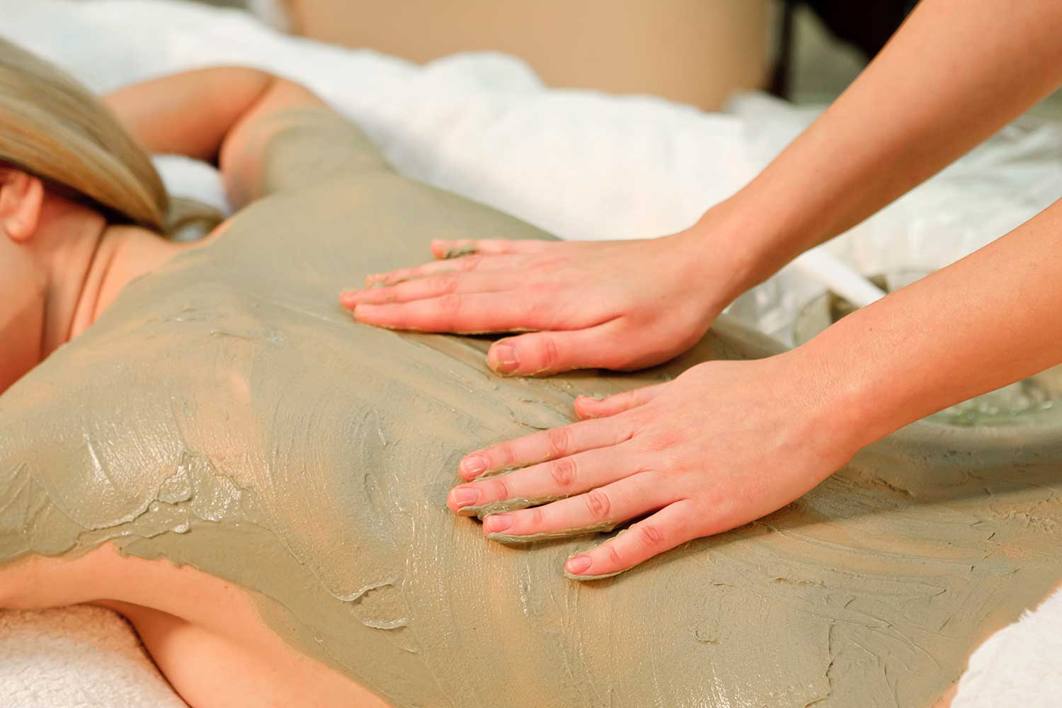 Detoxifying Seaweed Wrap