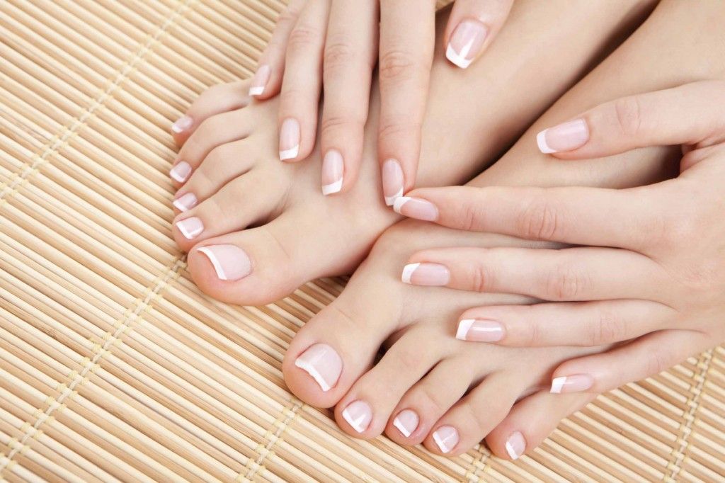 Classic Mani/Pedi