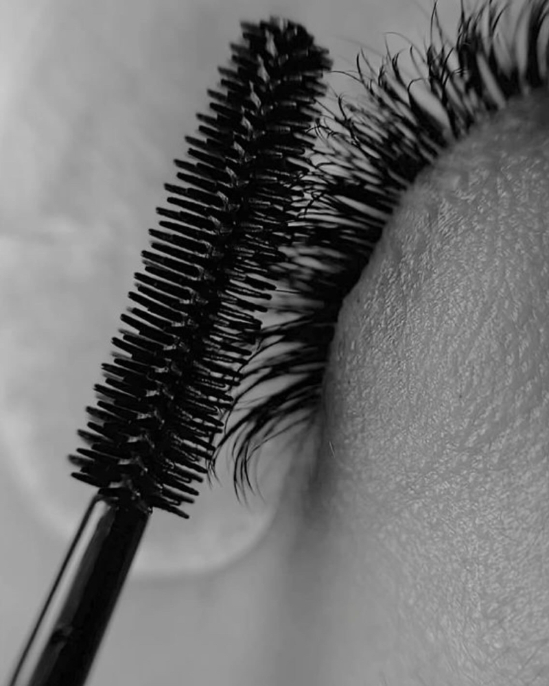 Light Volume Lash Extensions