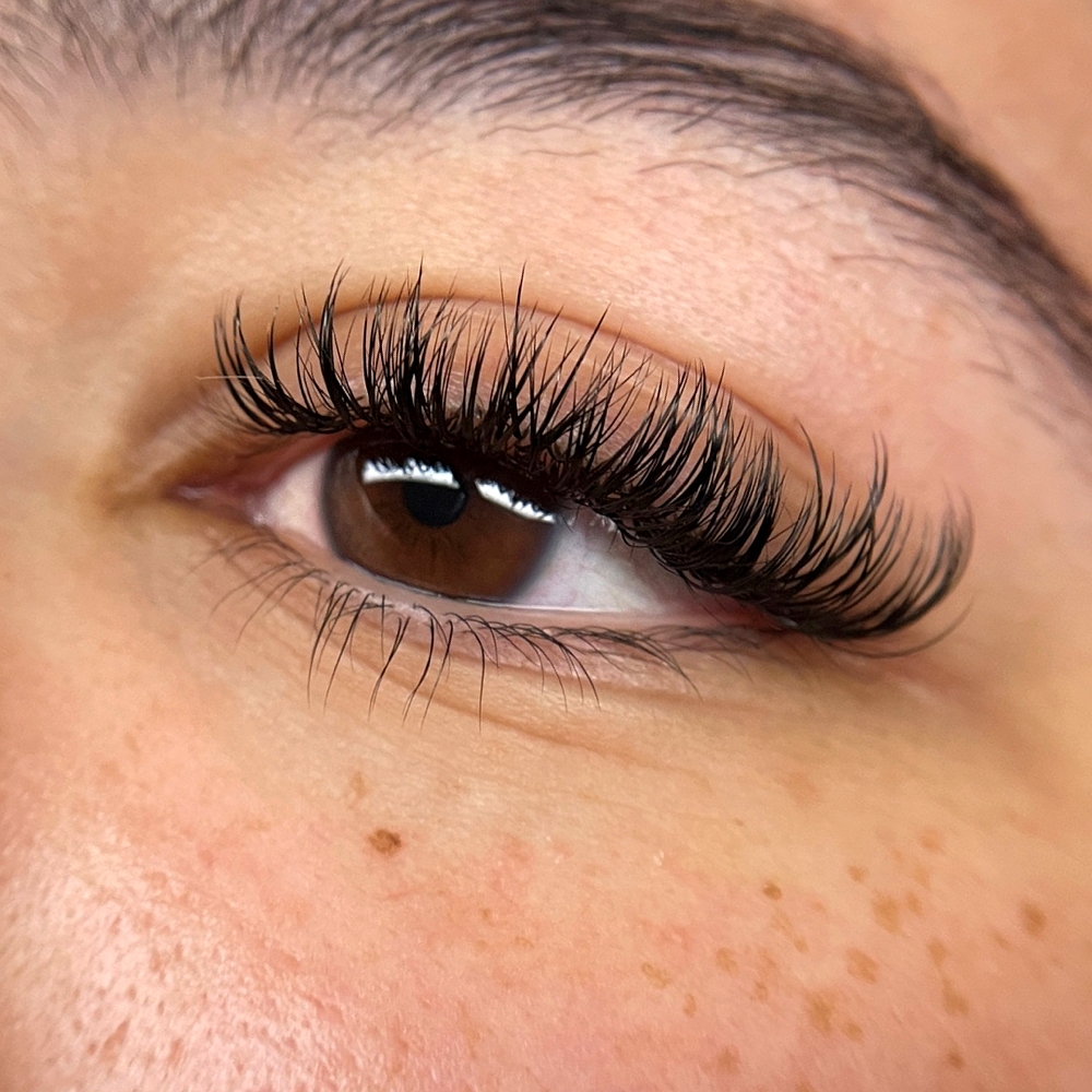 Wet Set at GlamourByMelanie in Sylmar, CA
