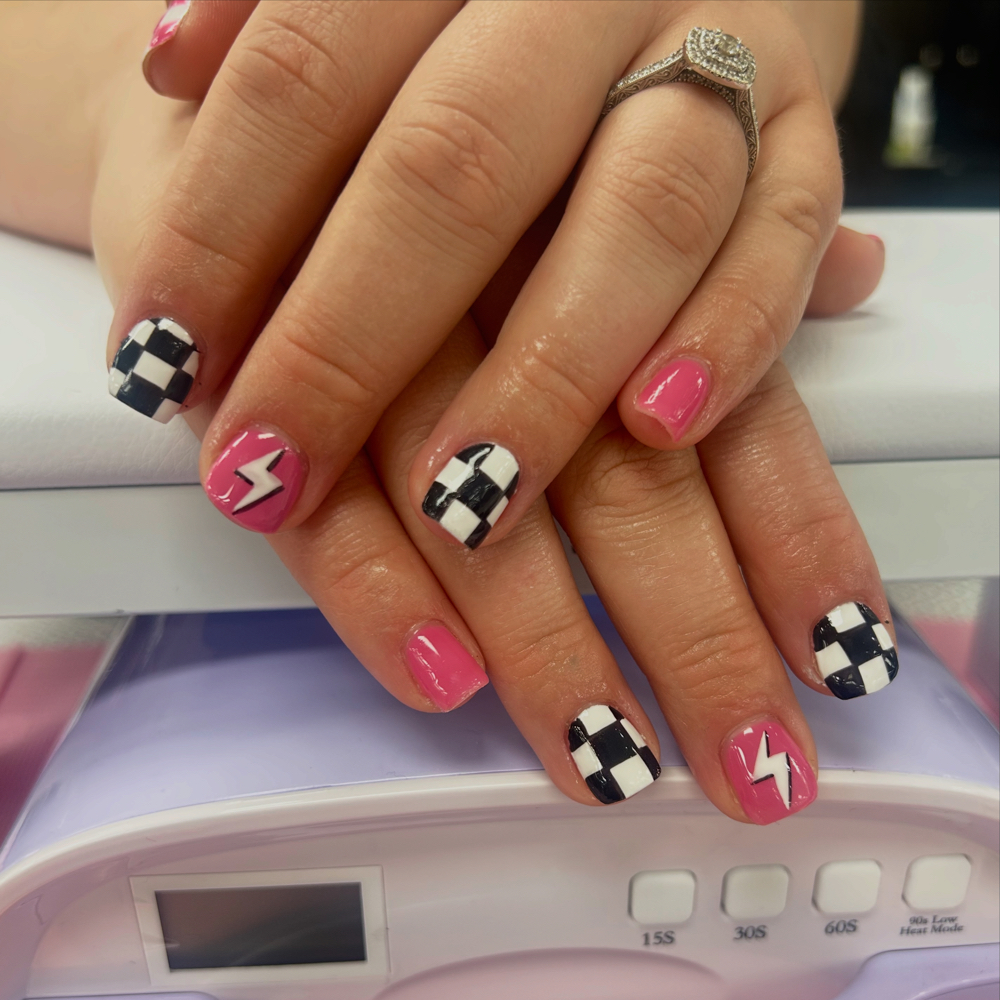Gel Color - Natural Nails