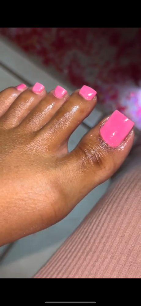 Toes