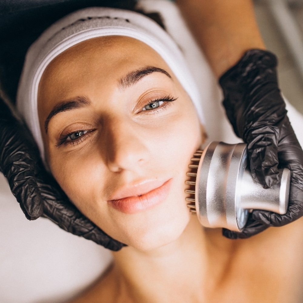 Deep Cleansing w/ High Frequency at ReSet Self Care Therapy Day Spa in Anchorage, AK