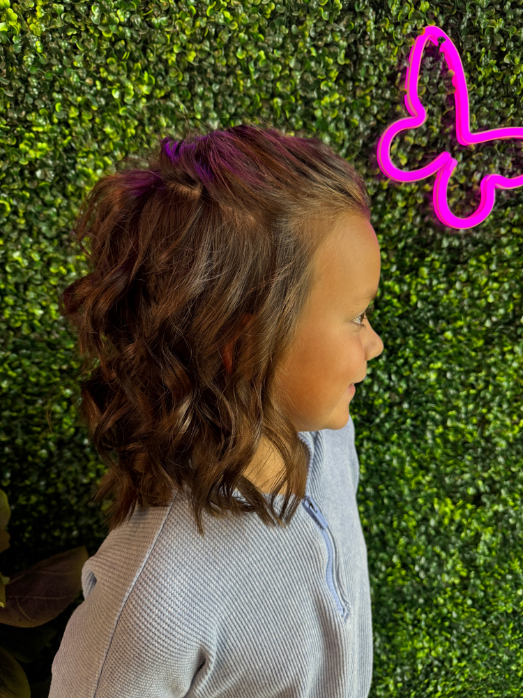 10&under Cut W/shampoo & Style