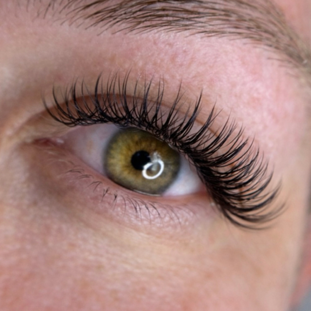 Classic Fill In (1 Week) at Pretty In pink Beauty SPA LLC in Cottageville, SC