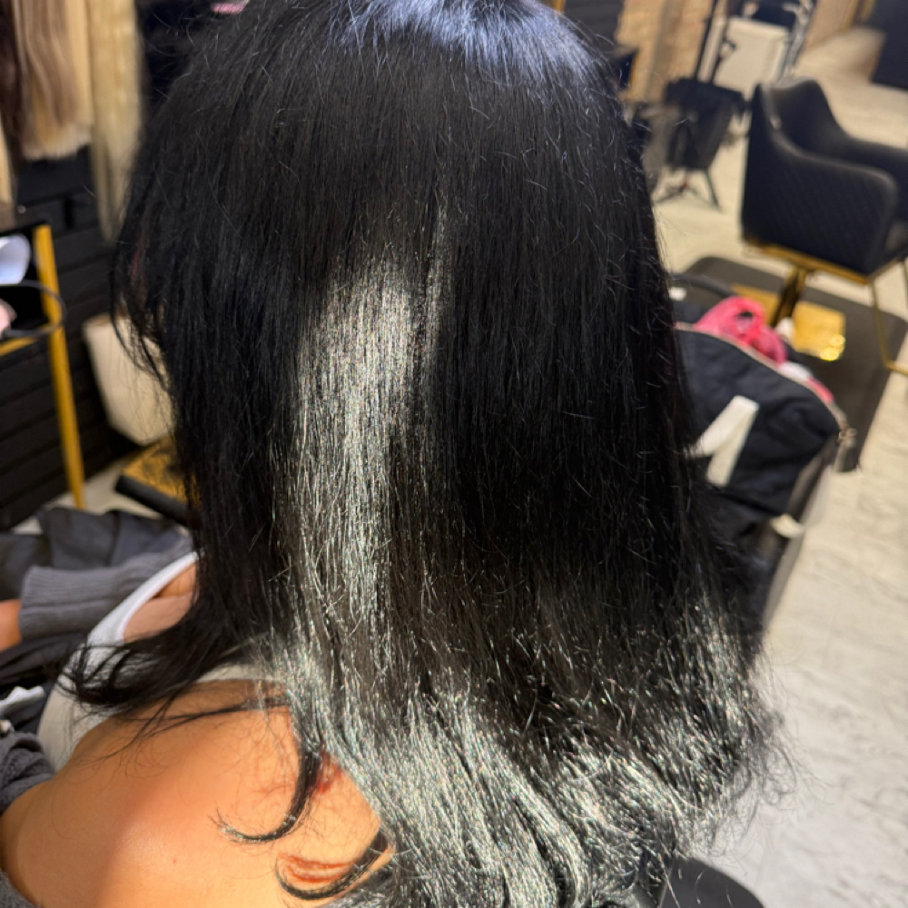 Hair Detox at Uniquely Yours Beauty Bar in Melrose Park, IL