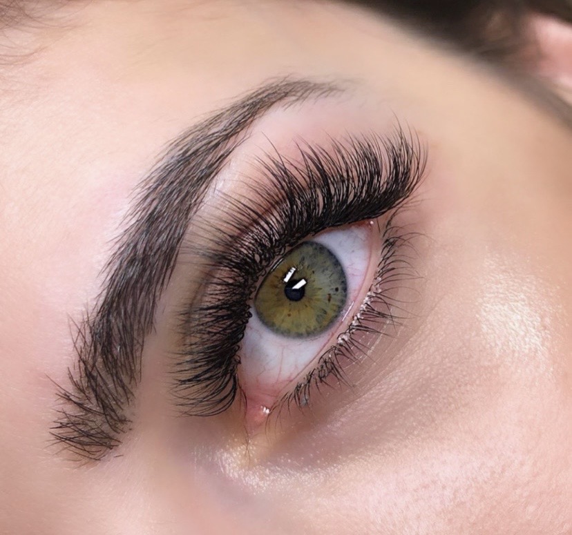 Full Hybrid (Mix Classic & Volume) at TN Lash Lab in Cypress, TX