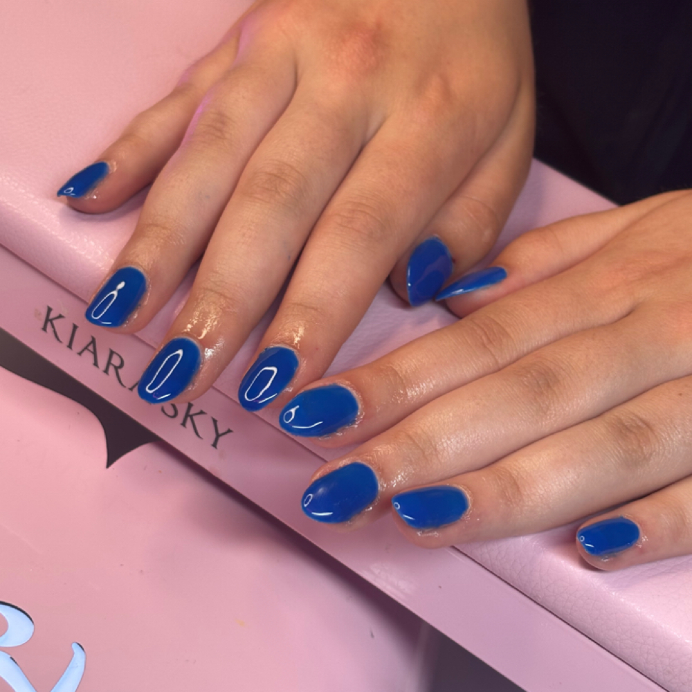 Color Change at Missbehavin’Nails in Concord, CA