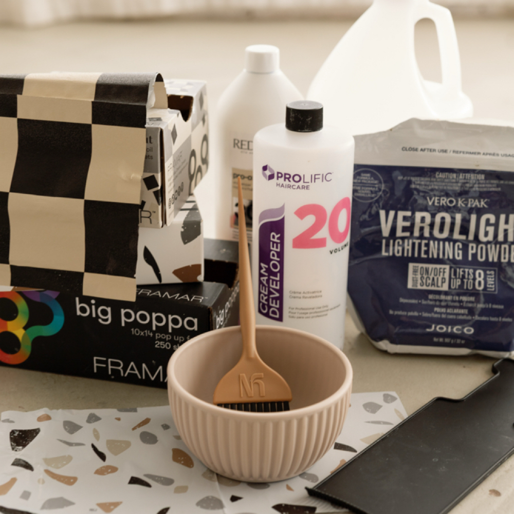 Full Head Highlight at One:Nine Salon LLC in Lubbock, TX