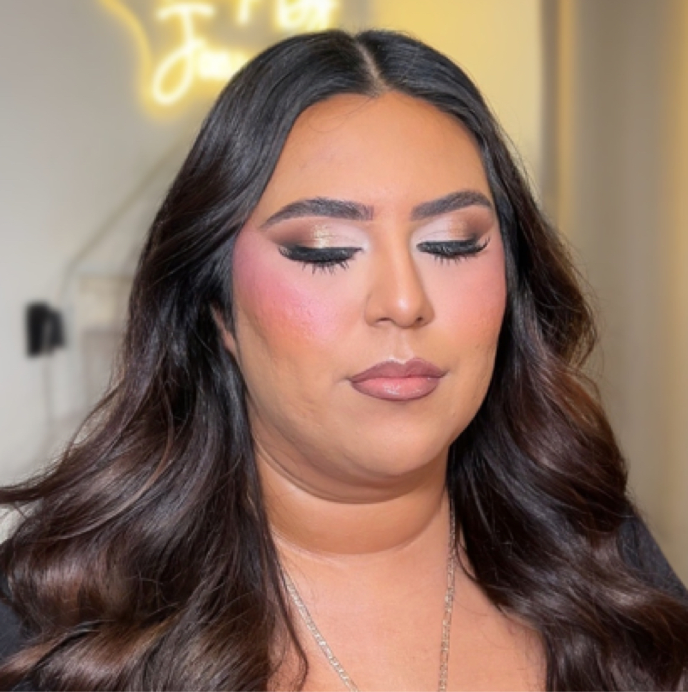 SINGLE REGULAR GLAM-NOT HOUSECALL at Makeup By Joanna in In Madera, CA