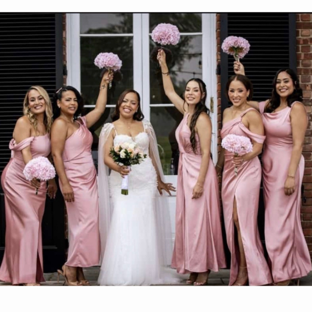 Bride & Her Bridal Party at Vianca Beauty in New York, NY