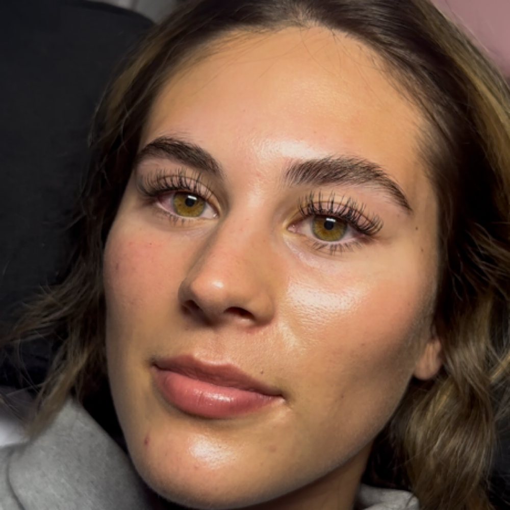 Classic Lash Extension Fill In at Mini Salon Co. in Bay city, MI