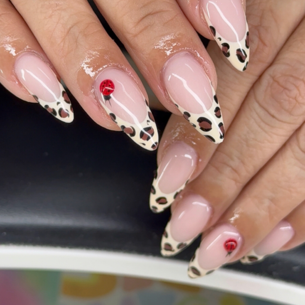 Tier three: Deluxe at Chatayata Nails in El Paso, TX