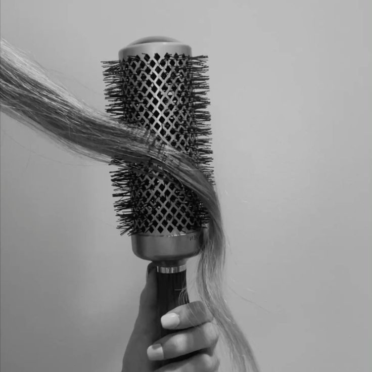 BLOW OUT & STYLE at HAIR BY MIDA in Seminole, FL