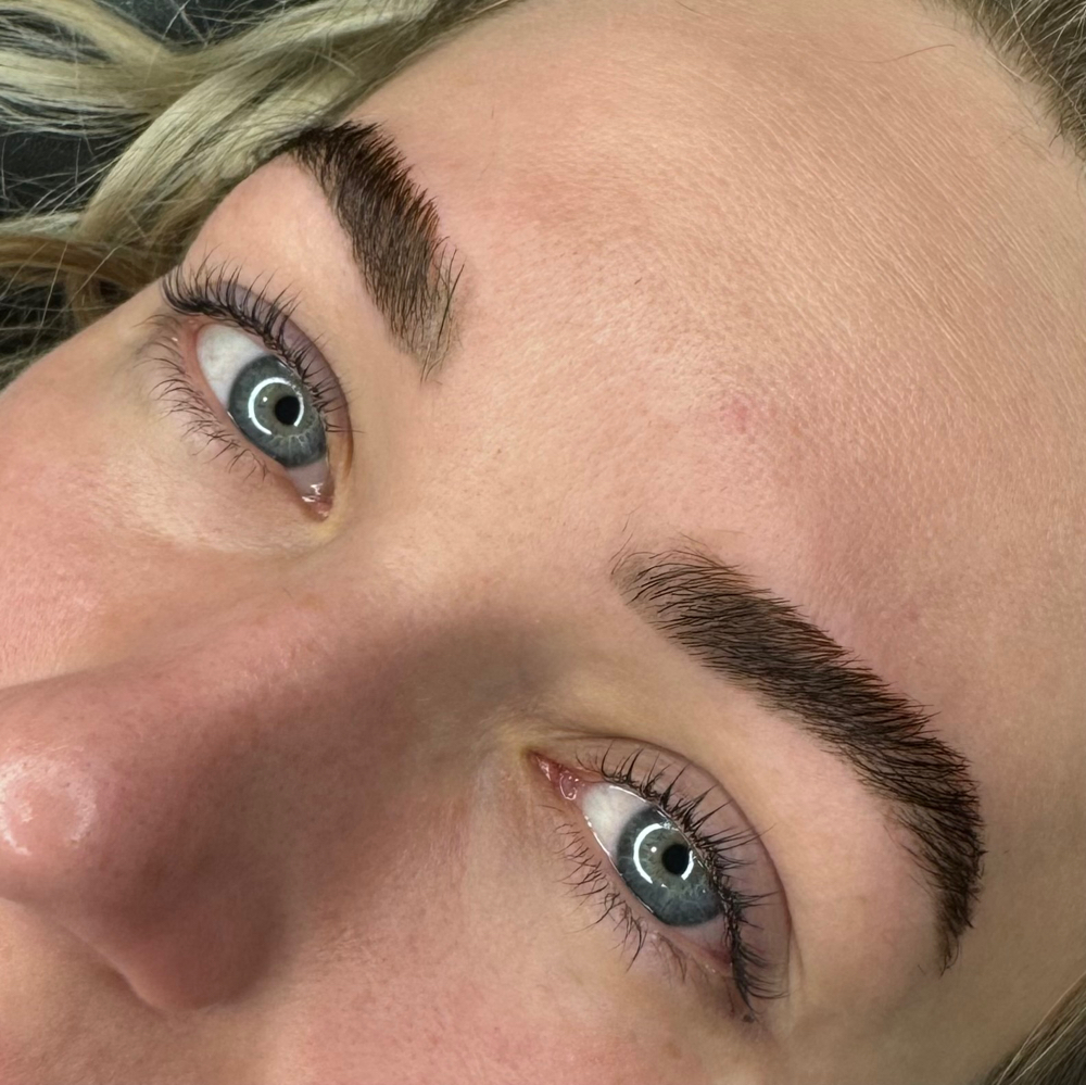Brow Lamination + Tint