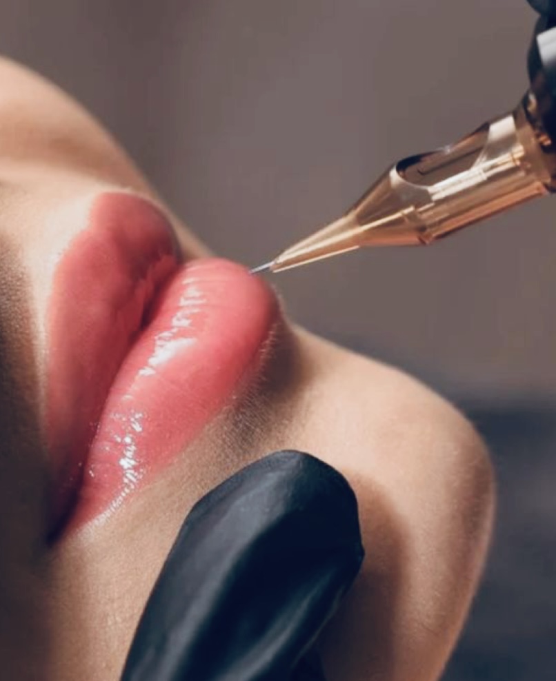LIP BLUSH