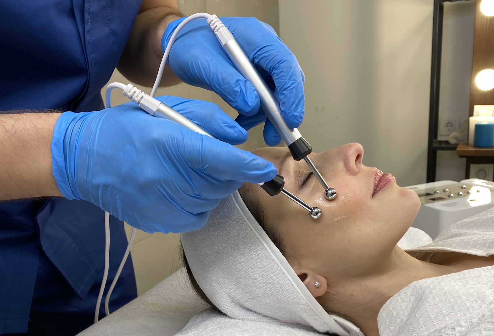 Microcurrent Facial Add-On