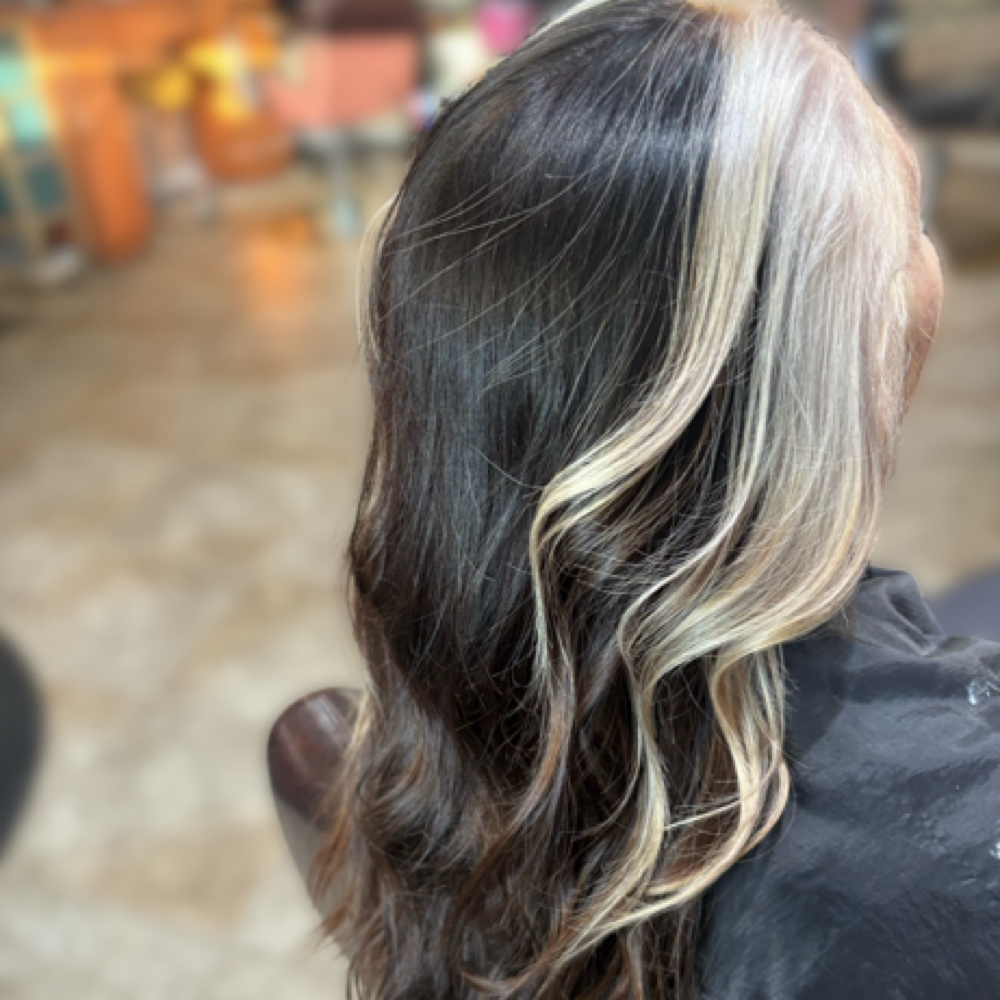 Mini Foil(TH) at Olive Grace Salon in Fernley, NV