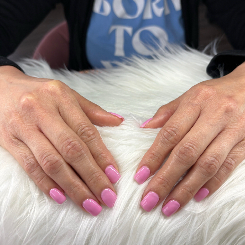Gel Polish Manicure/Tier 1 Art at Hallie Renee Nail Salon in Griffith, IN