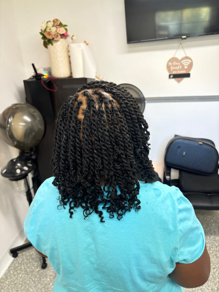 Kinky Twist Bob