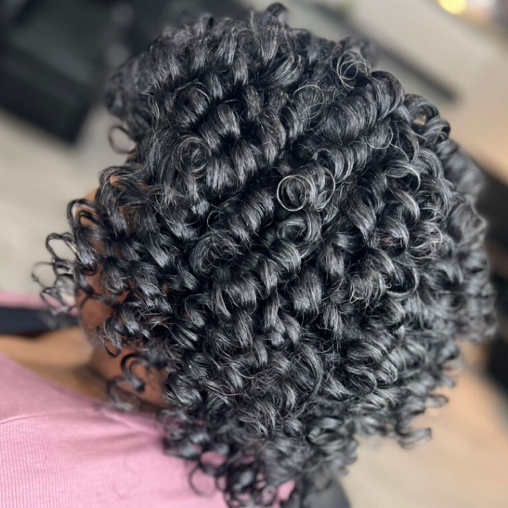 Luxury Natural Wet Styles at SiYunna Beauty in Collierville, TN