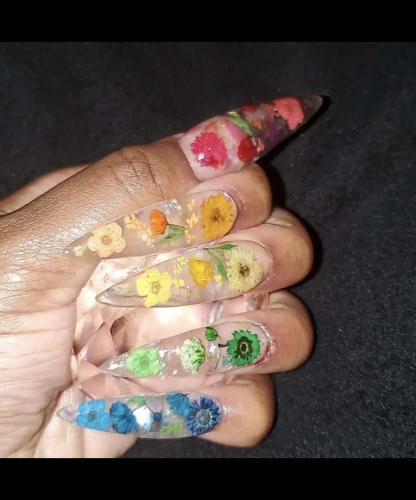 Encapsulated Flower Nail 💐💅🏾