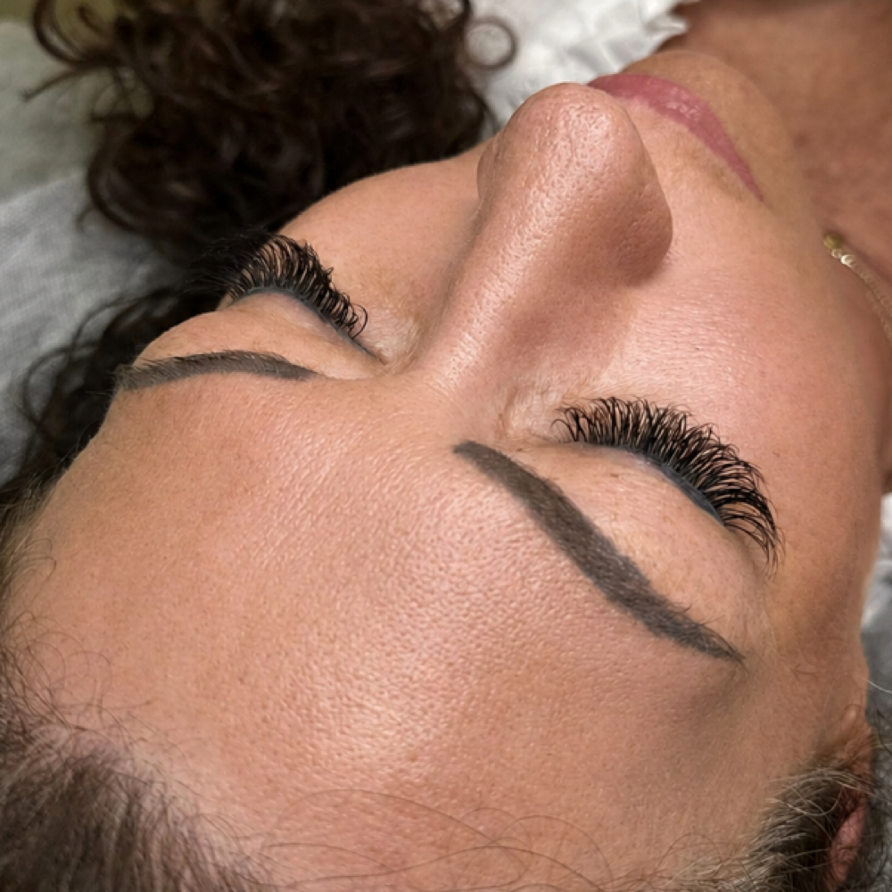 Hybrid Full Set at Lashes and Body Waxing by Gloria in Eastvale, CA