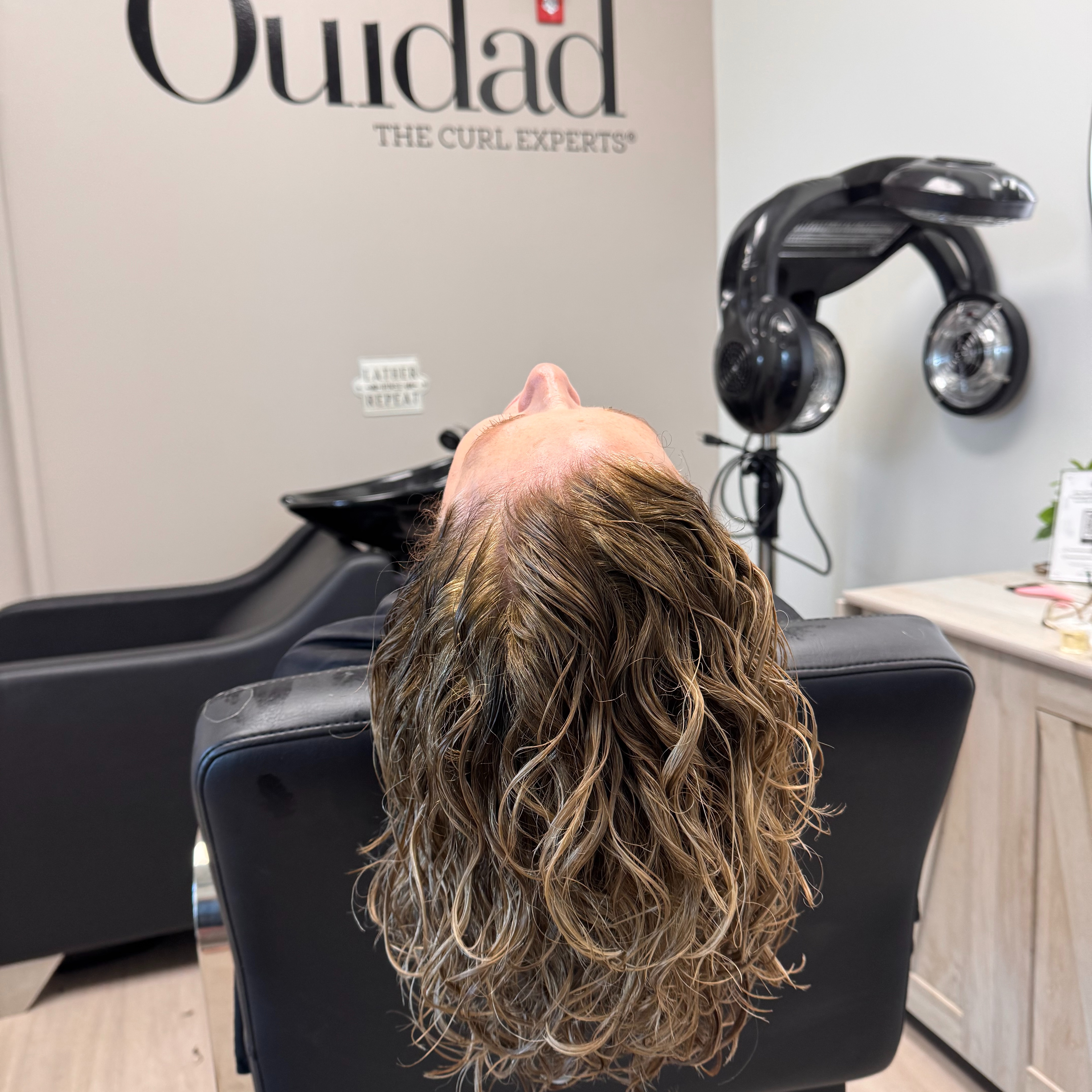 Therapeutic Scalp Massage at Salon Melange in Bridgeville, PA