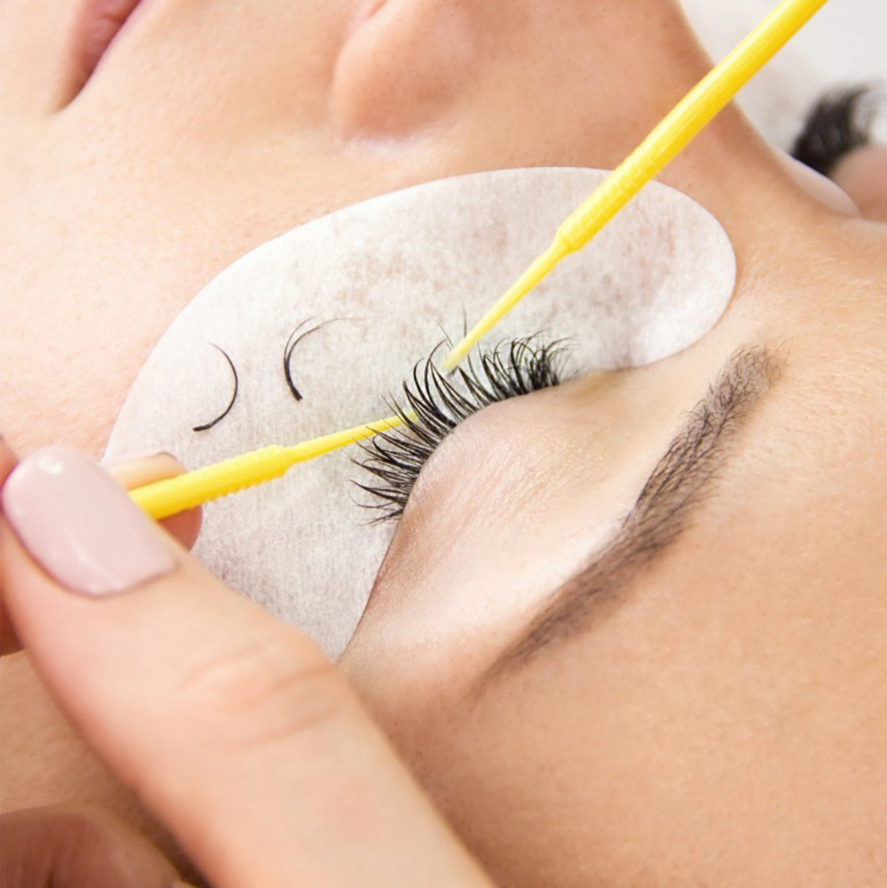 LASH REMOVAL