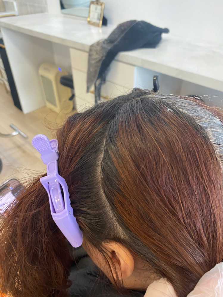 Root Retouch at Modemia salon in Arlington, TX