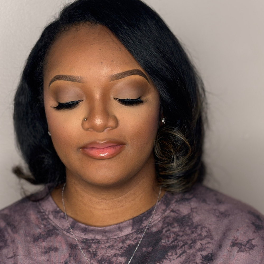 Makeup Class (1-on-1) at HeSeesEbonyBeauty in Southfield, MI