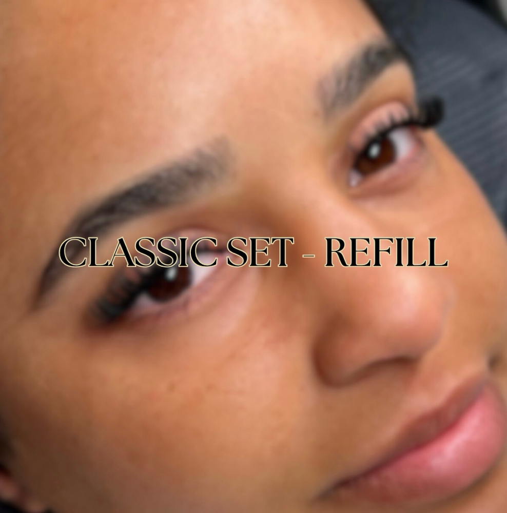 Classic Set - Refill at Bloom Beauty Bar LLC in Houston, TX