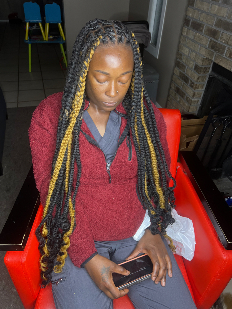Knotless Over locs (Butt Length)