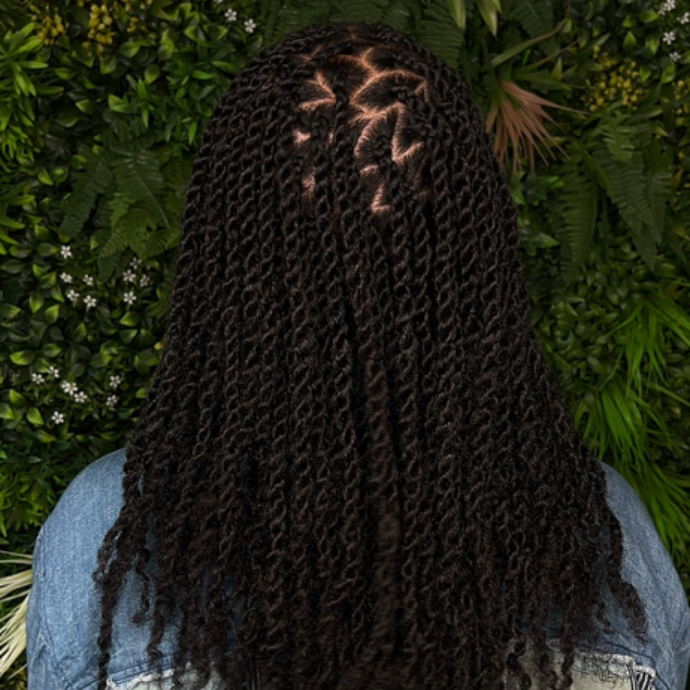 Synthetic Twists (Medium) at Soulful Strands in Clifton, NJ
