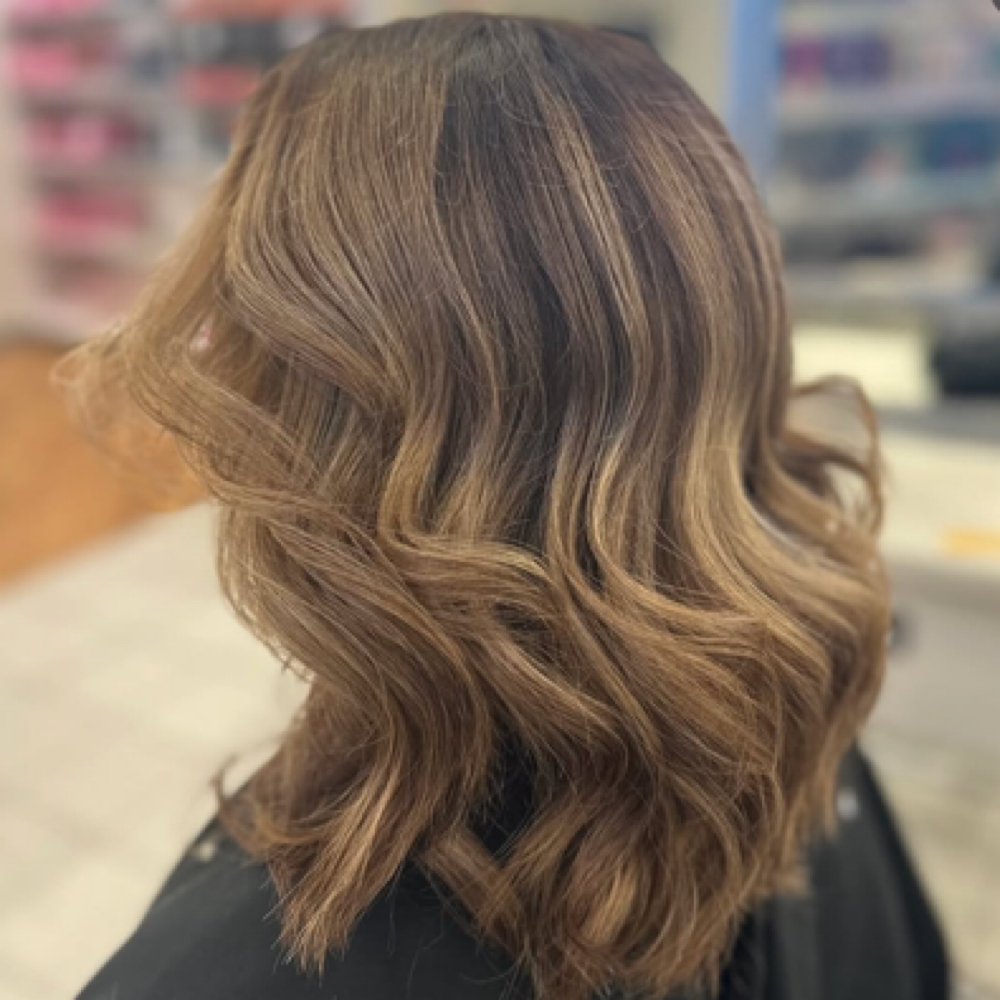 Curling/Hair Straightening Service at Joannie Beauty in Chicago, IL