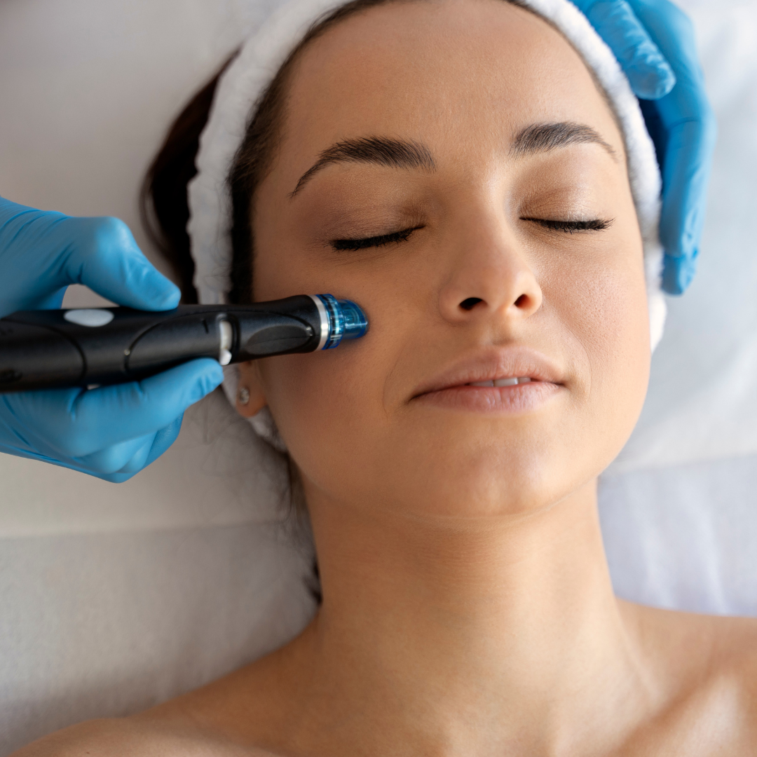 HydroLuxx Signature Facial