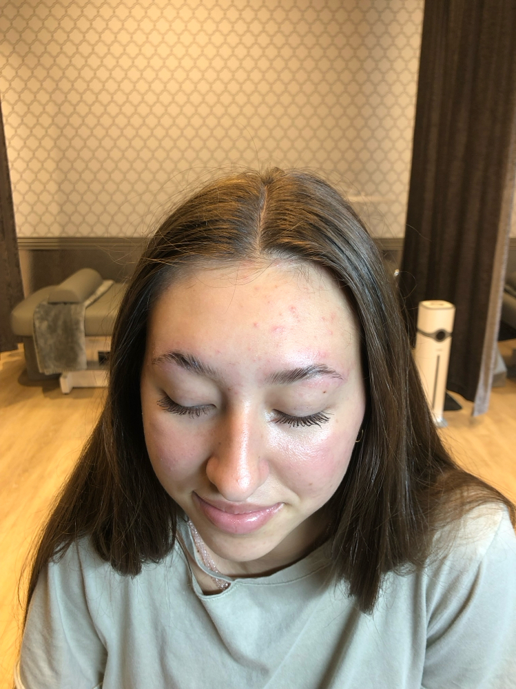 Brow Shaping & Tint