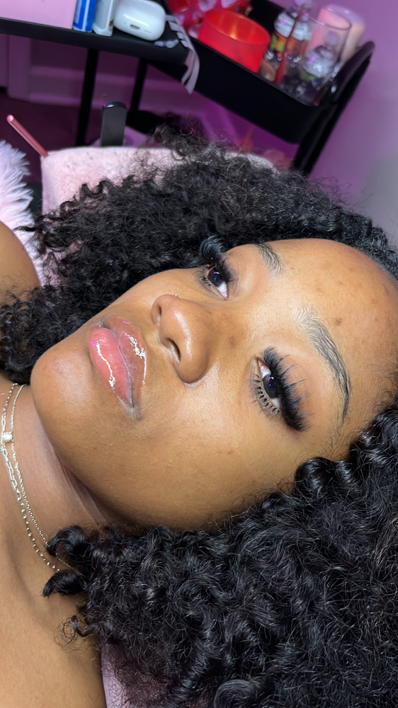 Wispy 💋 at Vonshae’s House of Beauty in Jacksonville, AR