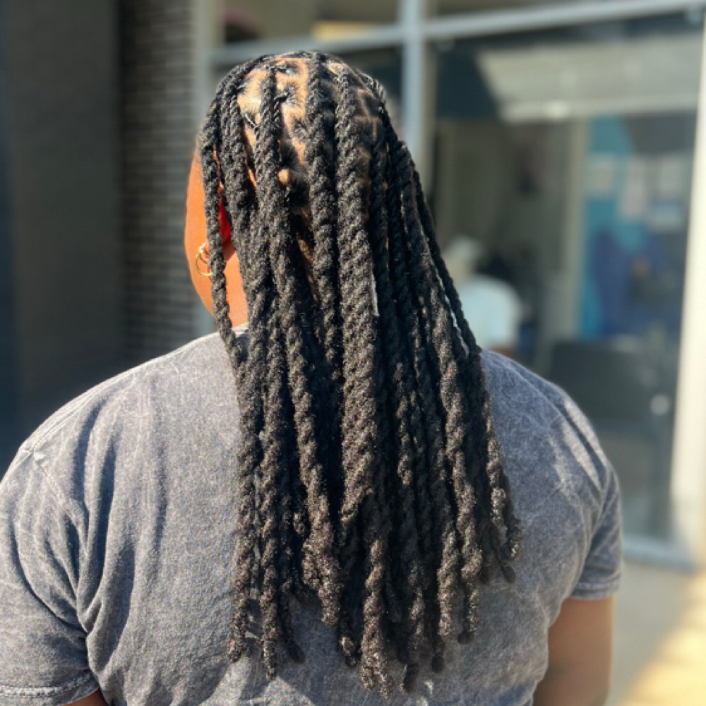 Loc Retwist at Natural Locs and Braids in Columbia, SC