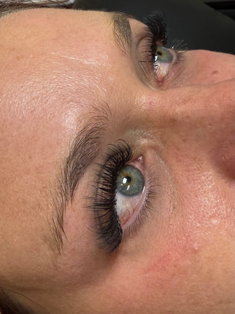 Full Set Hybrid at Jade’s Beauty Bar in Farmington, MO