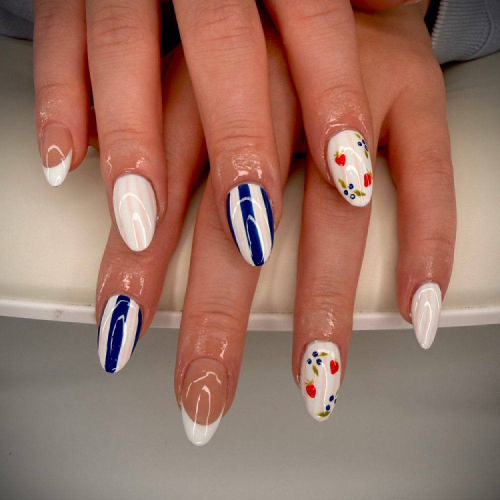 Fill-Ins at NAVEH Nail Studio in Madisonville, KY