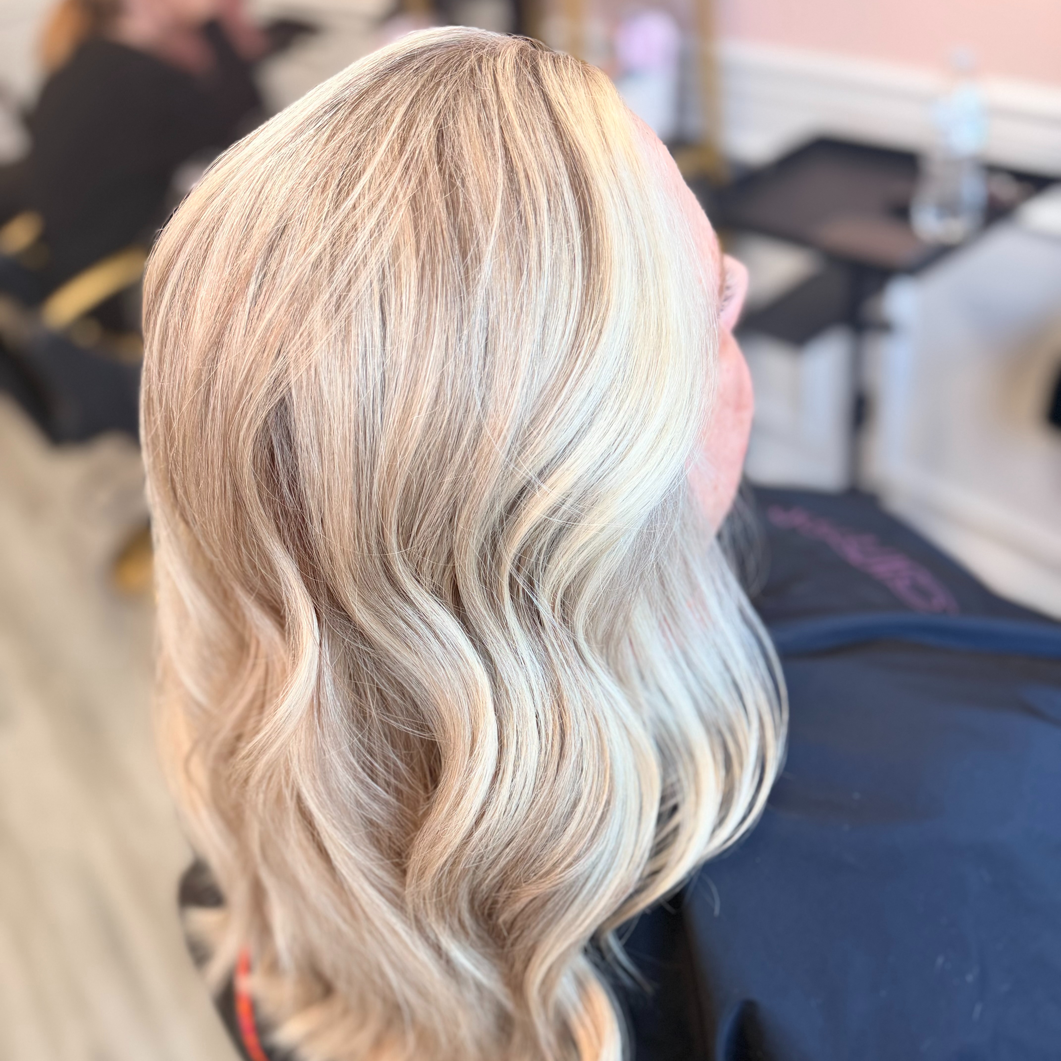 Loyal Client- Blonding Retouch