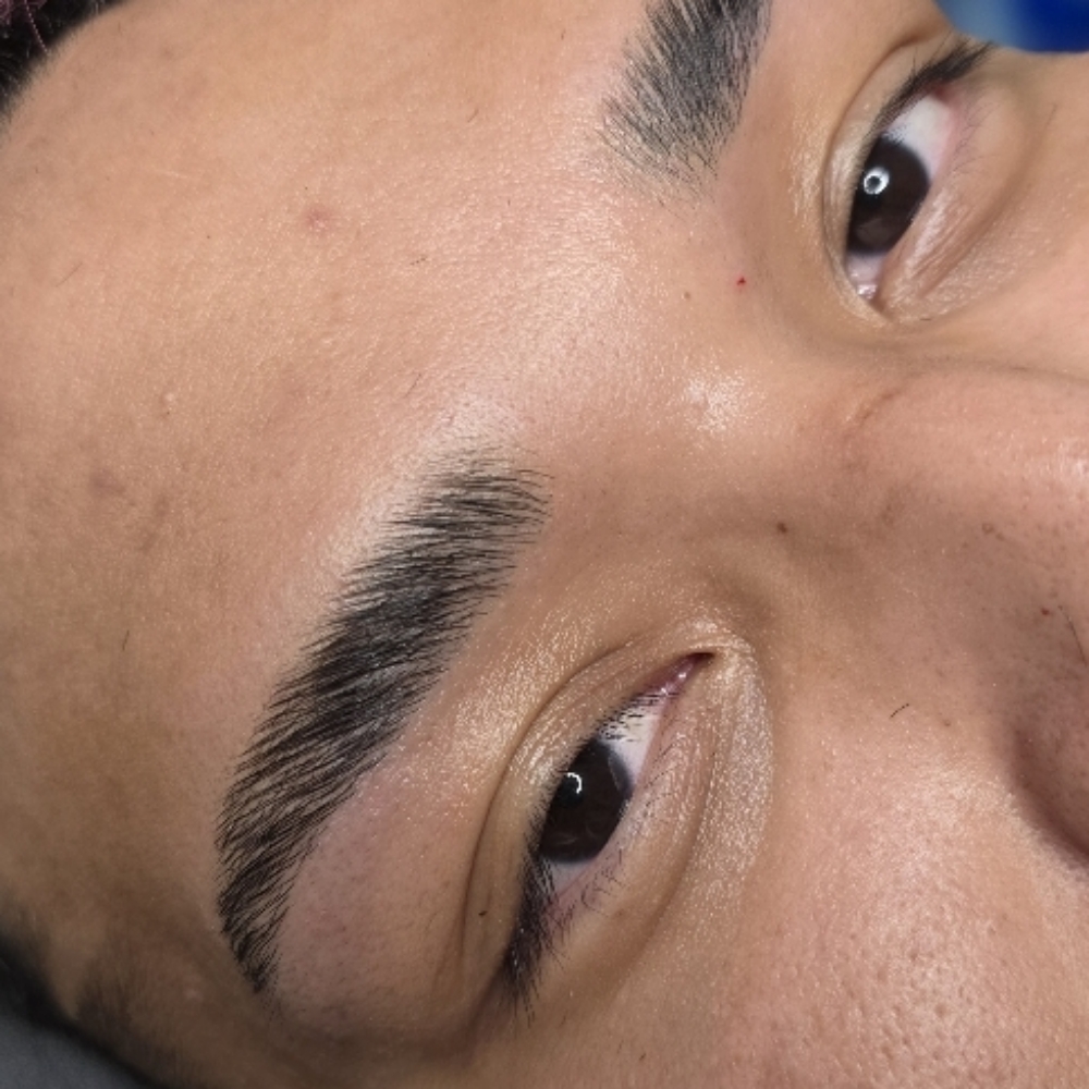 Brow Wax + Lamination at Be Luminur Salon in Arlington, TX