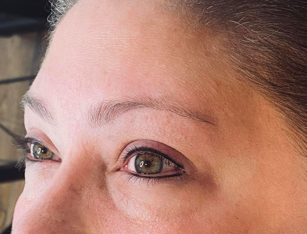 Eyeliner Follow Up 4-6 Weeks