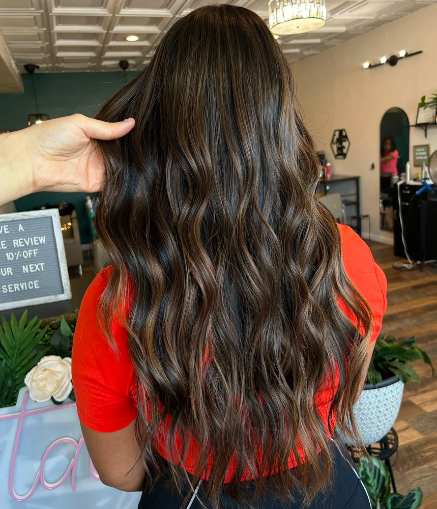Wash, Blowout & Curls/Flatiron