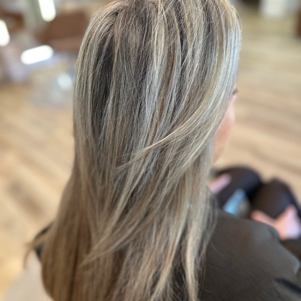 ☀️ Dimensional Touch at Angie @ Pura Vida Salon NSB in New Smyrna Beach, FL