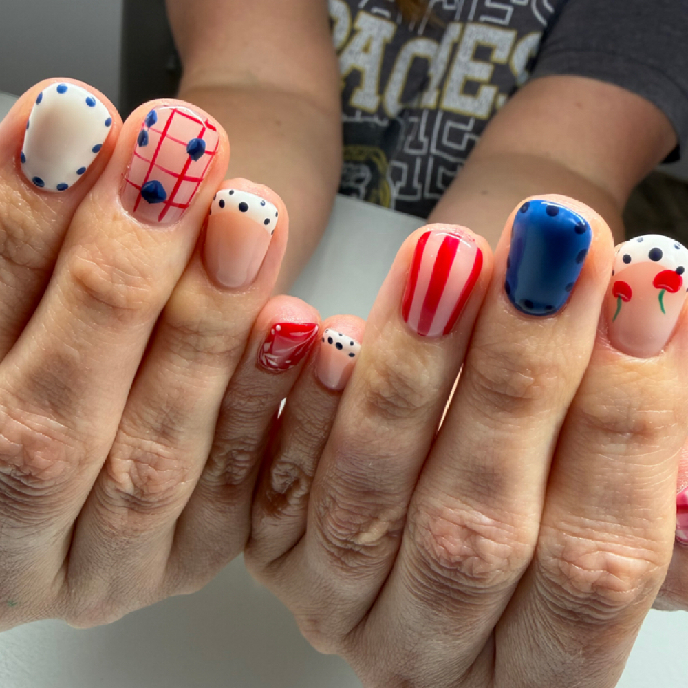Structure Luxe at My Nail Girl Bailey in Hicksville, OH