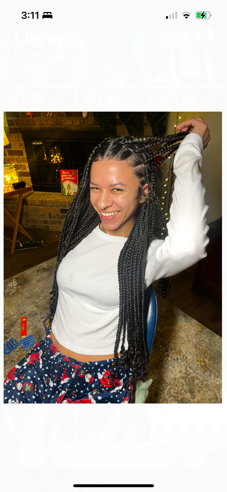 Medium knotless braids