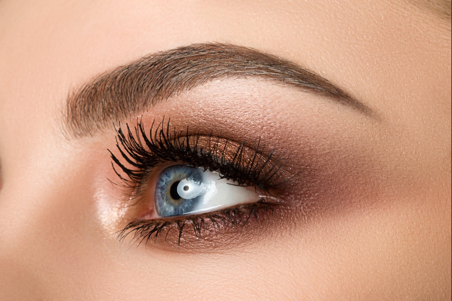 Eyebrow Tinting