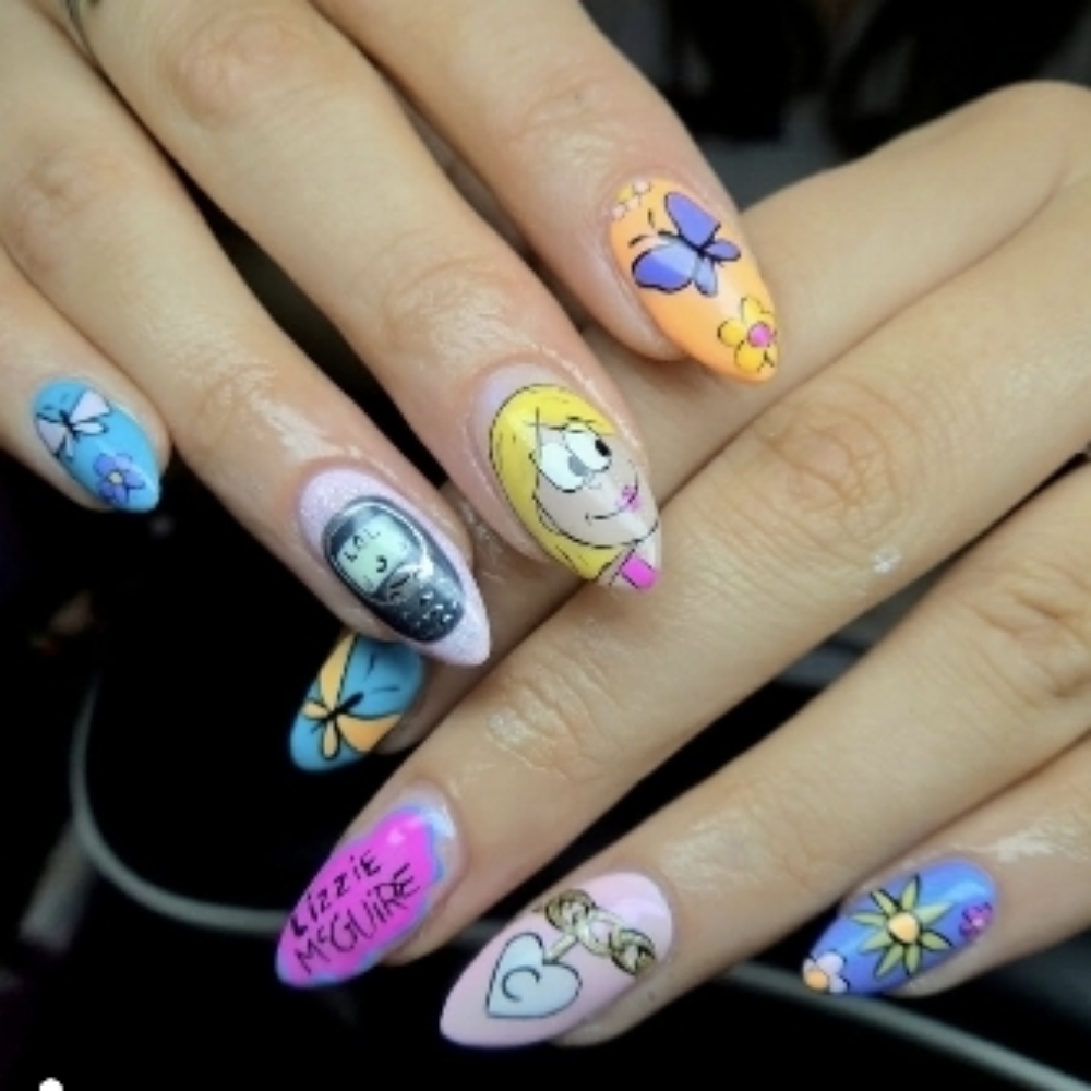 Gel Mani w/ Detailed Art & Removal at LaNails By LaNeal in Brandon, SD